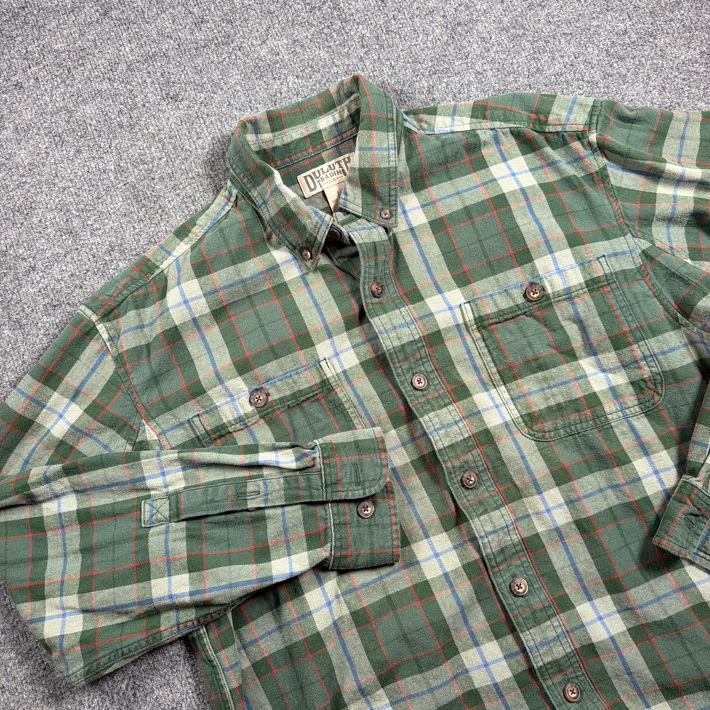 Duluth Free Swinging Flannel Shirt Mens L Green Plaid Long Sleeve Workwear